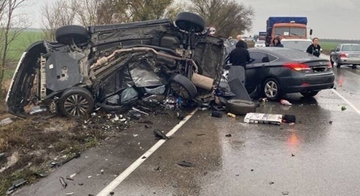 2 drivers killed, 1 passenger seriously hurt in wrong-way crash on US 90 in Sugar Land, police say