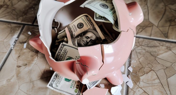 I Accidentally Dropped My 14-Year-Old Son’s Piggy Bank That I Hadn’t Seen before — I Was Shocked by What Was Inside