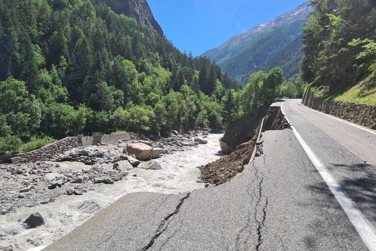 More power shutoffs slated for Rancho Palos Verdes on Monday amid landslide crisis