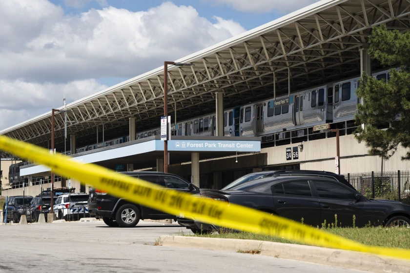 4 sleeping passengers shot, killed on CTA Blue Line in Forest Park, suspect in custody